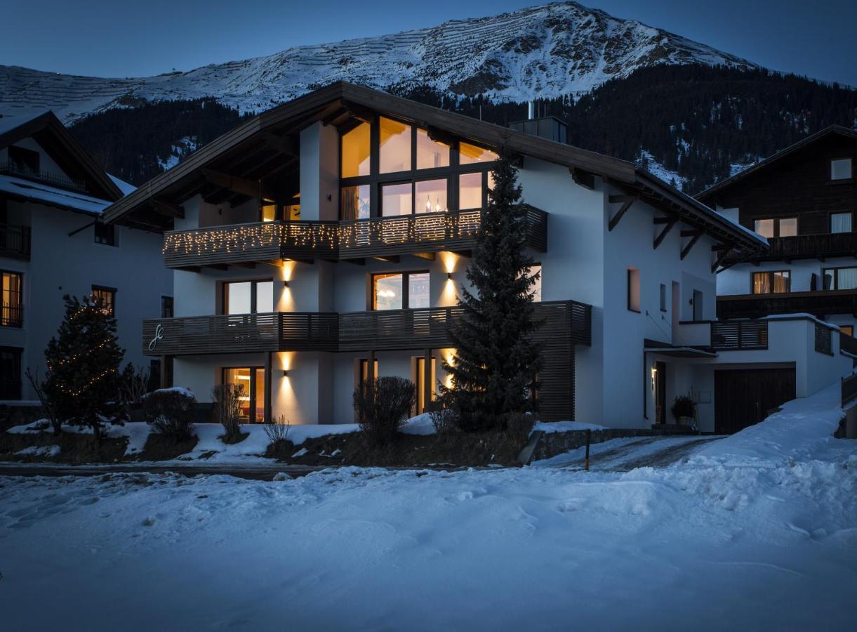 Slow Living Suite - Ferienwohnung Mit Privater Sauna & Garten Fiss Exterior foto