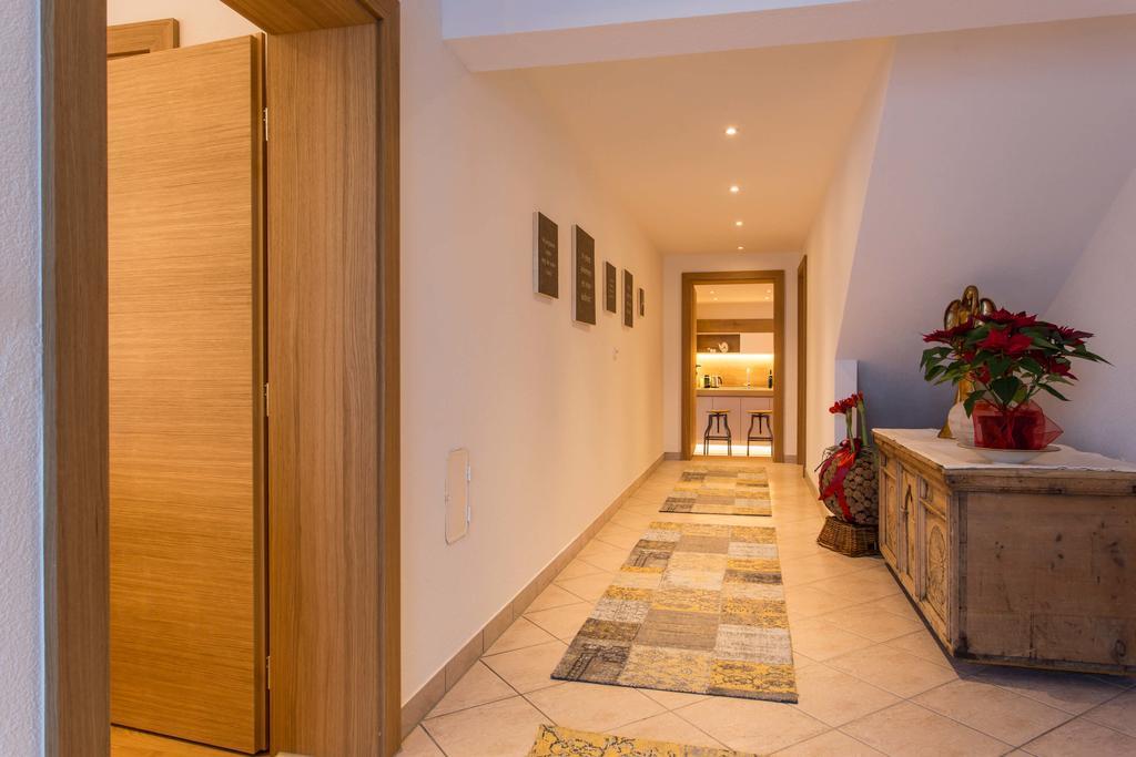 Slow Living Suite - Ferienwohnung Mit Privater Sauna & Garten Fiss Exterior foto