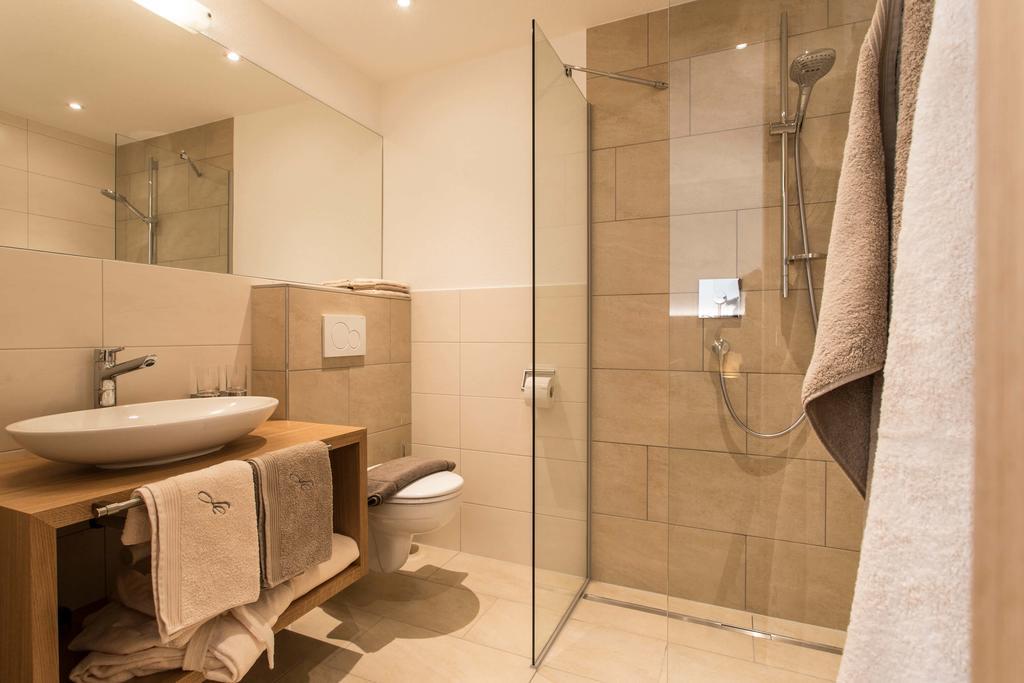 Slow Living Suite - Ferienwohnung Mit Privater Sauna & Garten Fiss Exterior foto