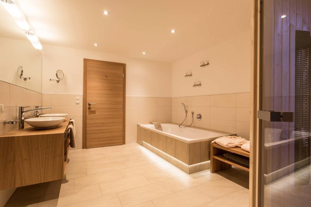 Slow Living Suite - Ferienwohnung Mit Privater Sauna & Garten Fiss Exterior foto