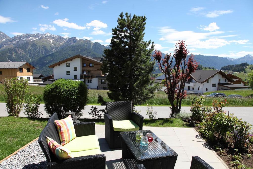 Slow Living Suite - Ferienwohnung Mit Privater Sauna & Garten Fiss Exterior foto